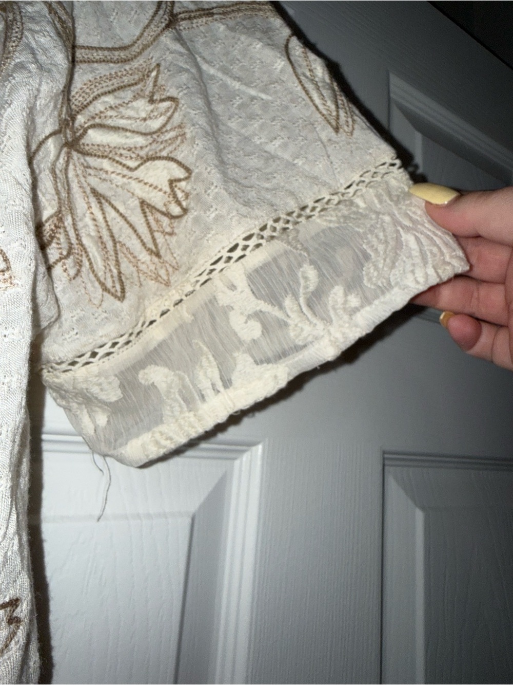 Lucky Brand Cream Off-Shoulder Embroidered Blouse - Picture 3 of 6